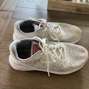 Under Armour Charged Impulse running shoes, Women’s 8.5